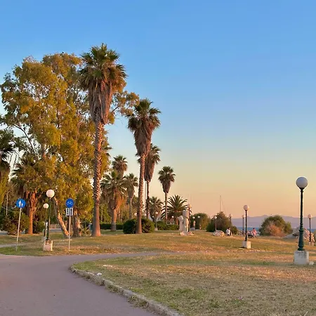 Sophilia Garden Escape Lägenhet Patras